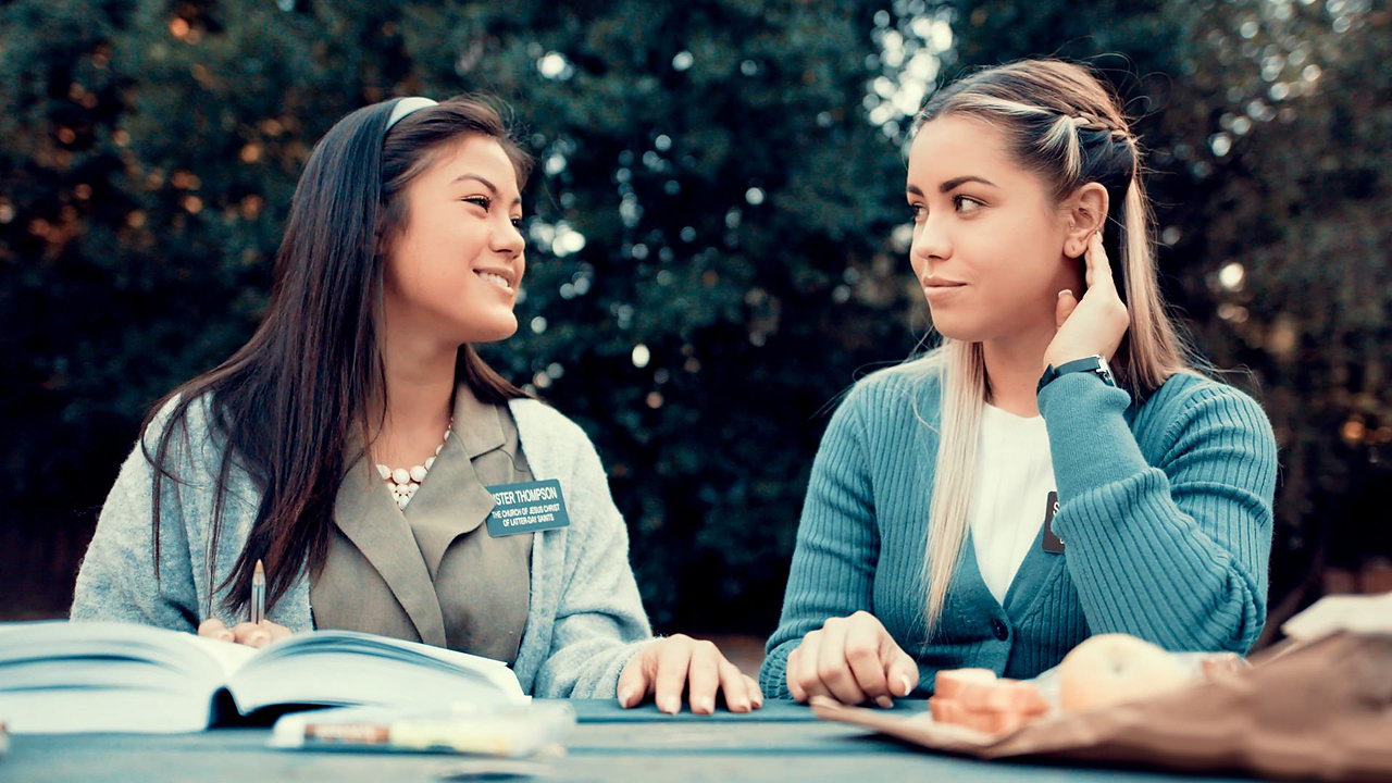 Los mejores videos de Dominicana Singando donde  Lesbianas de escuela católica hacen el amor
