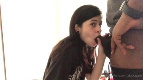 Watch AlaskaZade Porn Blowjob Sucking Cock Leaked Video on Gotanynudes.com