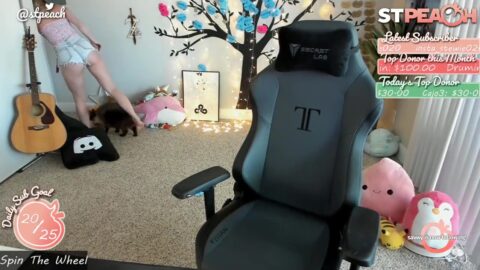 Watch STPeach Wearing Booty Shorts On Twitch Stream on Gotanynudes.com